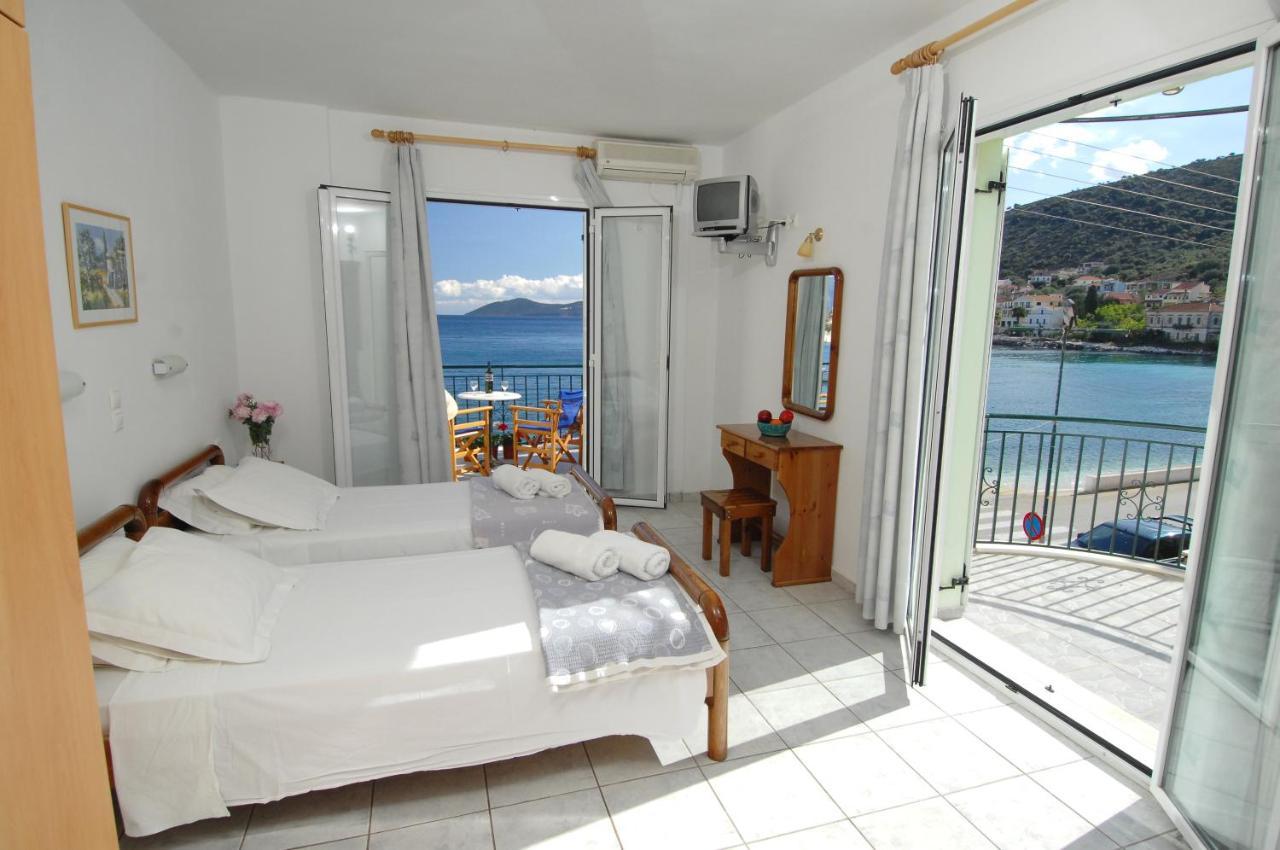 Alexis Studios And Apartments Agia Efimia Eksteriør bilde